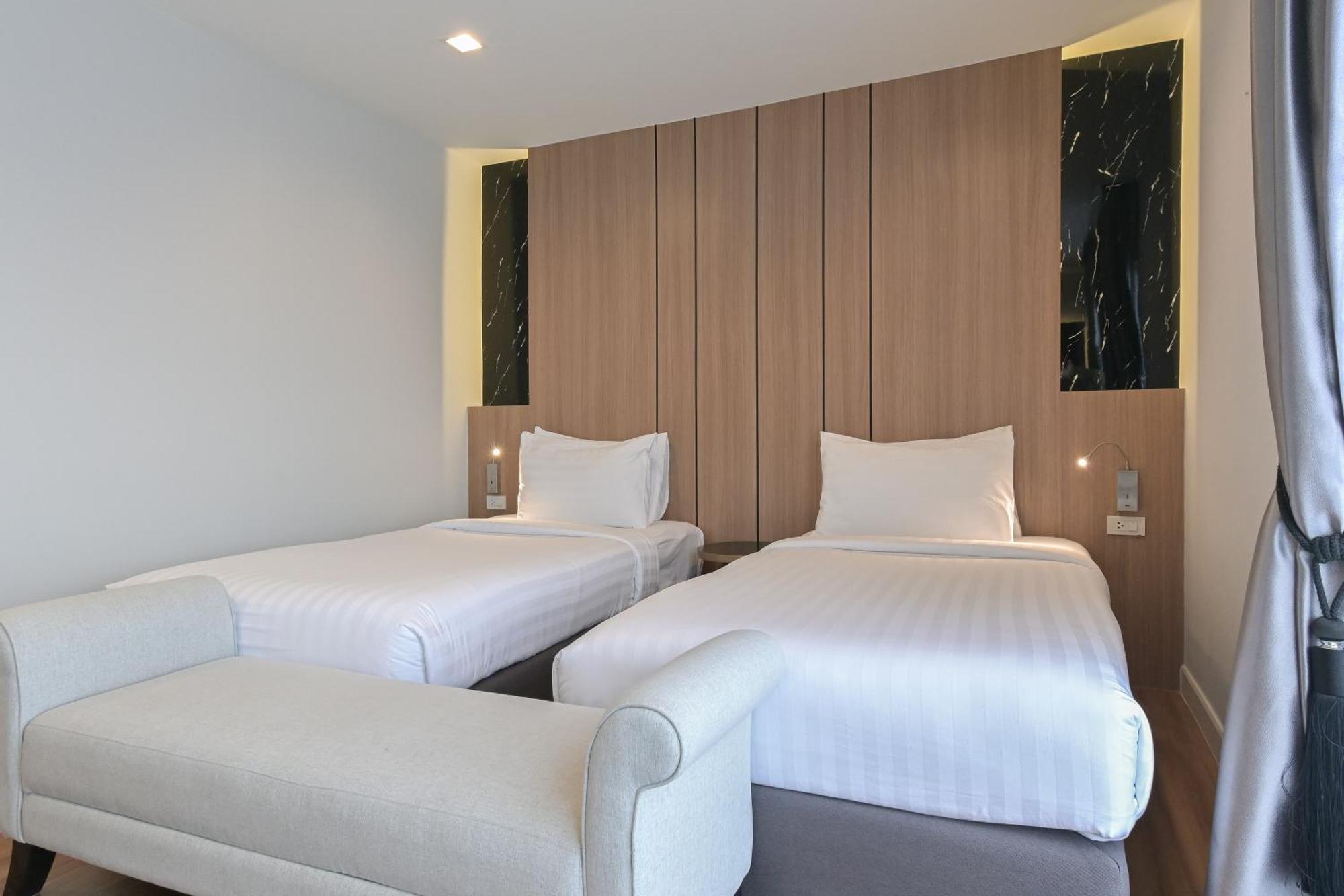 Shewin De Bangkok Hotel Exterior photo